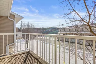 1579 County Rd D E, Maplewood, MN 55109 - Photo 10