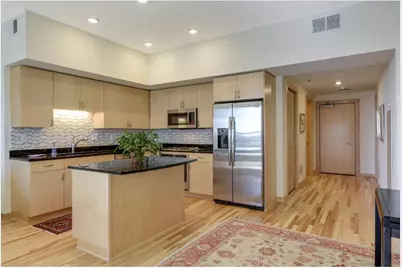 740 Portland Avenue S #1204, Minneapolis, MN 55415 - Photo 2
