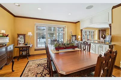 8725 Sandro Road, Bloomington, MN 55438 - Photo 12