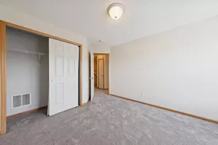 709 Village Pkwy, Circle Pines, MN 55014 - Photo 14