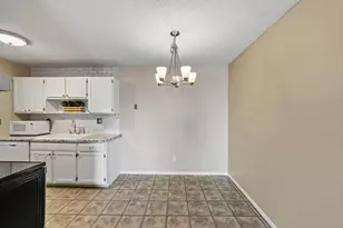 401 E Burnsville Pkwy, Burnsville, MN 55337 - Photo 12