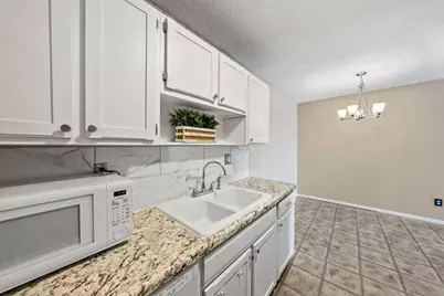 401 E Burnsville Parkway #318, Burnsville, MN 55337 - Photo 8