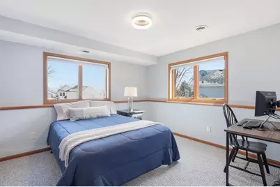 1574 Lake Susan Hills Drive, Chanhassen, MN 55317 - Photo 22