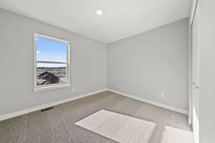 2223 La Tour Dr, Shakopee, MN 55379 - Photo 16