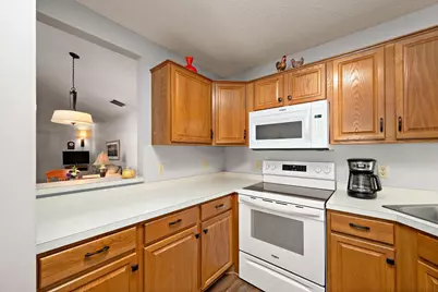 418 Sarazin Street, Shakopee, MN 55379 - Photo 12