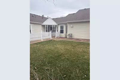 418 Sarazin Street, Shakopee, MN 55379 - Photo 1