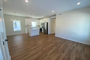 776 Neville Ct SE, Rochester, MN 55904 - Photo 2