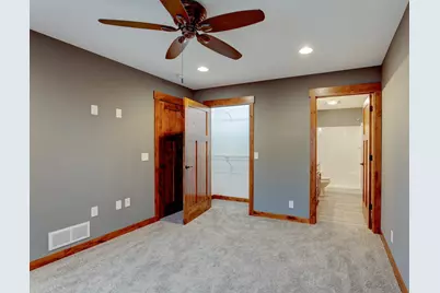 1633 72nd Avenue, Hammond, WI 54015 - Photo 10