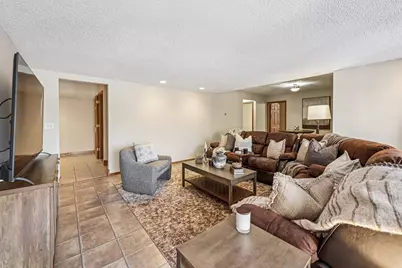 24124 Inwood Avenue N, Forest Lake, MN 55025 - Photo 32