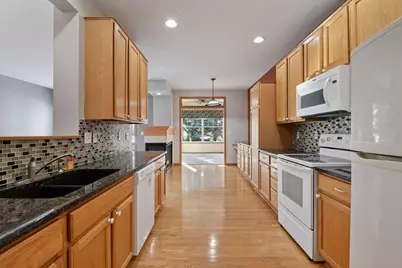 1009 Victoria Greens Boulevard, Victoria, MN 55386 - Photo 12