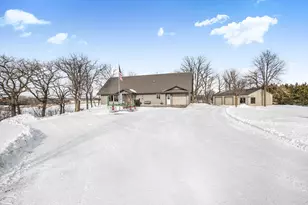 17073 580th Ave, Parkers Prairie, MN 56361 - Photo 2