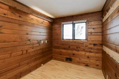 1020 Roberts Road SW, Hutchinson, MN 55350 - Photo 12