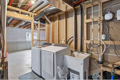 922 Mulberry Avenue NE, Montgomery, MN 56069 - Photo 30