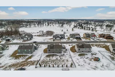 922 Mulberry Avenue NE, Montgomery, MN 56069 - Photo 38