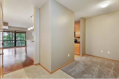 2565 Franklin Avenue #213, Saint Paul, MN 55114 - Photo 6