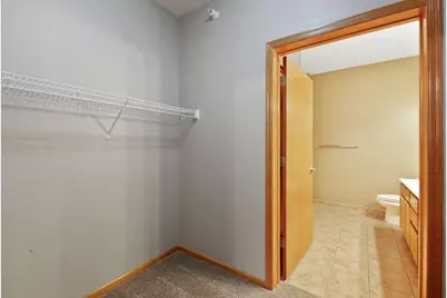 2565 Franklin Avenue #213, Saint Paul, MN 55114 - Photo 12