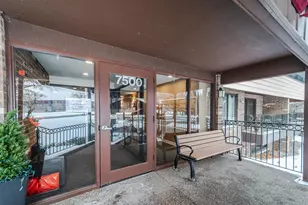 7500 Cahill Rd, Edina, MN 55439 - Photo 26