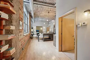 521 S 7th St, Minneapolis, MN 55415 - Photo 16