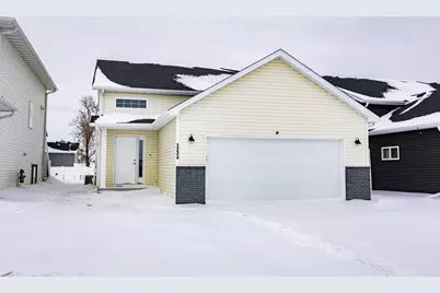 1234 27 Avenue W, West Fargo, ND 58078 - Photo 2