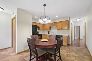 1953 Eastridge Ct, Stillwater, MN 55082 - Photo 4