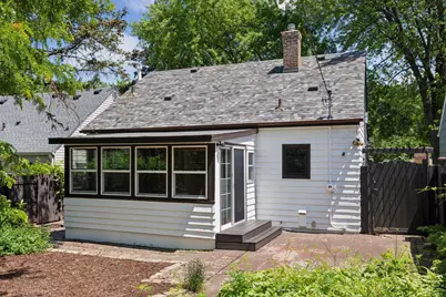 40 Penn Avenue S, Minneapolis, MN 55405 - Photo 28