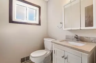 601 10th Ave S, Hopkins, MN 55343 - Photo 6