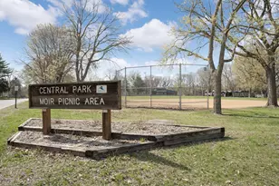 10822 Xerxes Ave S, Bloomington, MN 55431 - Photo 28