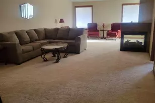 7946 Prairie Creek Ln NE, Otsego, MN 55330 - Photo 10