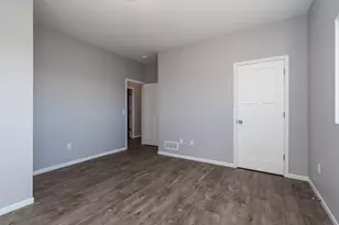 3129 & 3131 Noble Dr, Mankato, MN 56001 - Photo 24