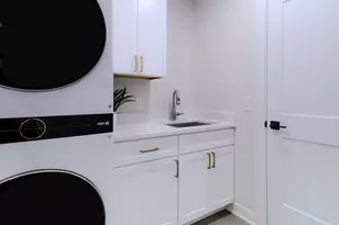 3220 Aquila Ln S, Saint Louis Park, MN 55426 - Photo 40