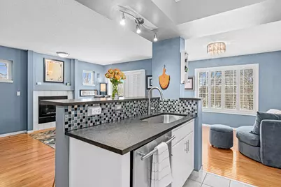 15605 24th Avenue N #D, Plymouth, MN 55447 - Photo 6