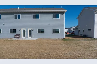 3201 & 3203 Noble Drive, Mankato, MN 56001 - Photo 32