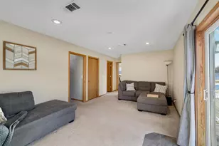 224 Hickory Ln E, Shakopee, MN 55379 - Photo 26