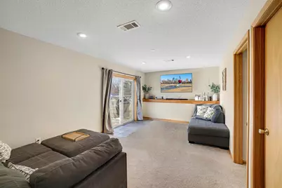 224 Hickory Lane E, Shakopee, MN 55379 - Photo 24
