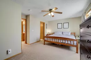 224 Hickory Ln E, Shakopee, MN 55379 - Photo 16