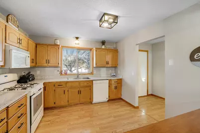 224 Hickory Lane E, Shakopee, MN 55379 - Photo 6