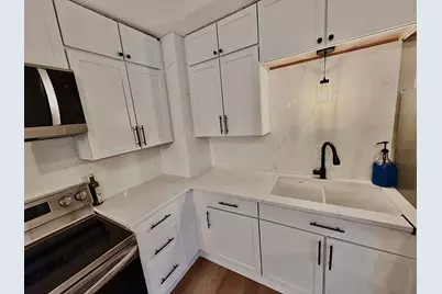 1224 Winnetka Avenue N, Golden Valley, MN 55427 - Photo 6