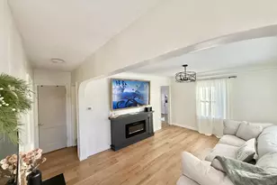 1224 Winnetka Ave N, Golden Valley, MN 55427 - Photo 12