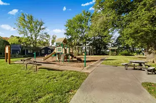 4672 Walnut St, Medina, MN 55359 - Photo 8