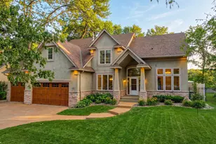 12 Forest Trail, Mahtomedi, MN 55115 - Photo 4