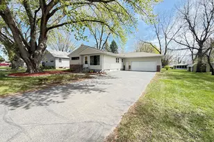 1608 N 5th St, Montevideo, MN 56265 - Photo 42