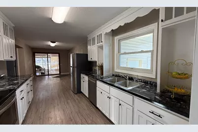 1608 N 5th Street, Montevideo, MN 56265 - Photo 10