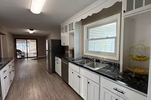 1608 N 5th St, Montevideo, MN 56265 - Photo 10