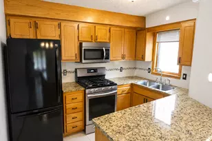 301 Aster Dr, Northfield, MN 55057 - Photo 2