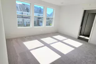 4745 Airlake Dr, Woodbury, MN 55129 - Photo 8