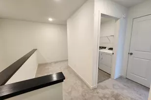 4745 Airlake Dr, Woodbury, MN 55129 - Photo 6