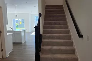 4745 Airlake Dr, Woodbury, MN 55129 - Photo 12