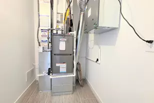 4747 Airlake Dr, Woodbury, MN 55129 - Photo 14