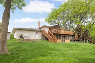 8135 Rhode Island Cir, Bloomington, MN 55438 - Photo 40