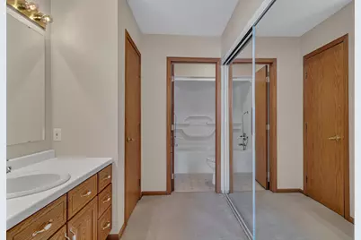 2208 10th Avenue SE, Willmar, MN 56201 - Photo 10